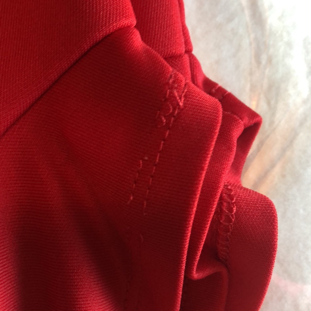 Forever 21 Red Crop Top - Picture 5 of 5